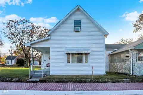 858 S 10th Street, Noblesville, IN 46060