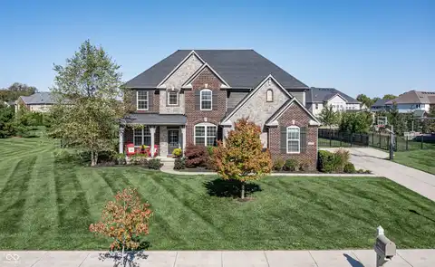 15562 Provincial Lane, Fishers, IN 46040