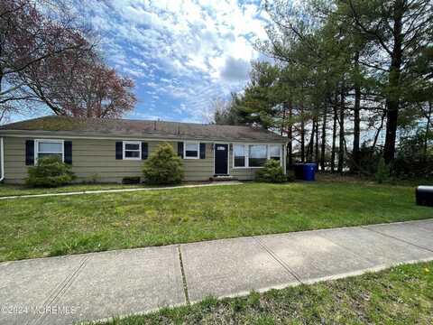 2207 Adams Avenue, Toms River, NJ 08753