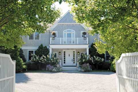 325 Georgica Road, East Hampton, NY 11937