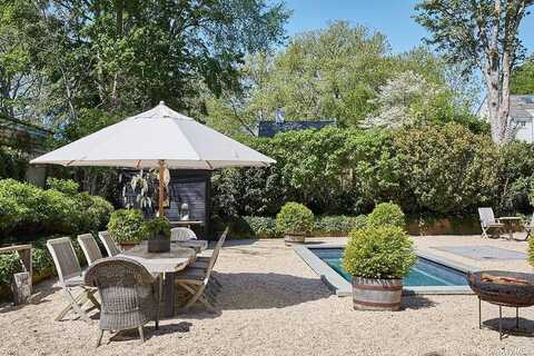 11 Rogers Street, Sag Harbor, NY 11963