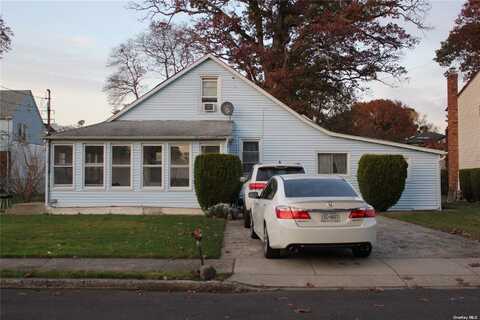 203 Hempstead Gardens Drive, West Hempstead, NY 11552