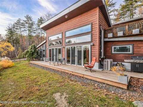 36 Summers, Woodstock, NY 12498