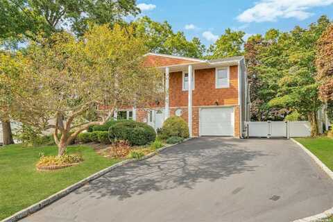 21 Wesleyan Road, Commack, NY 11725