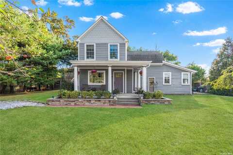 42 Edwards Street, Patchogue, NY 11772