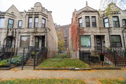 4923 S Champlain Avenue, Chicago, IL 60615