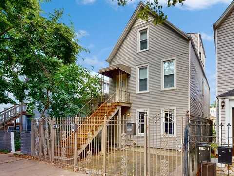 3127 N Monticello Avenue, Chicago, IL 60618