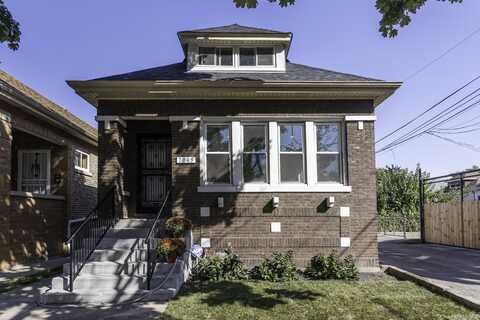 7045 S Oakley Avenue, Chicago, IL 60636