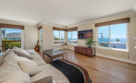 125 38th Street, Manhattan Beach, CA 90266