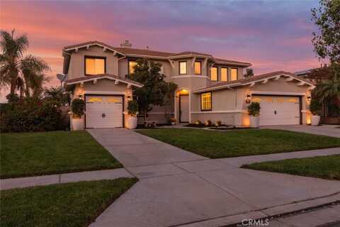 457 Grapevine Drive, Corona, CA 92882