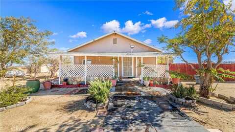 39325 182nd Street East, Palmdale, CA 93591