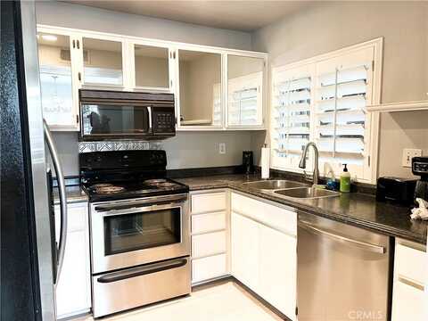 30 Corniche Drive, Dana Point, CA 92629