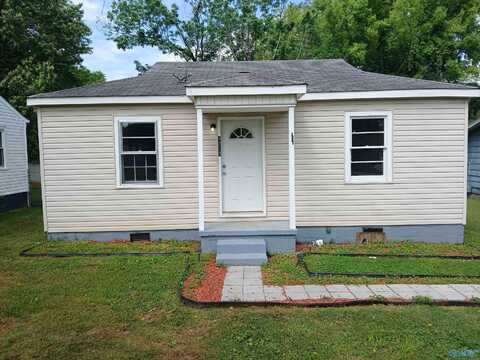 1207 Seton Avenue Se, Decatur, AL 35601