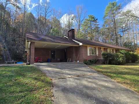 1556 Pleasant Valley Road, Murphy, NC 28906