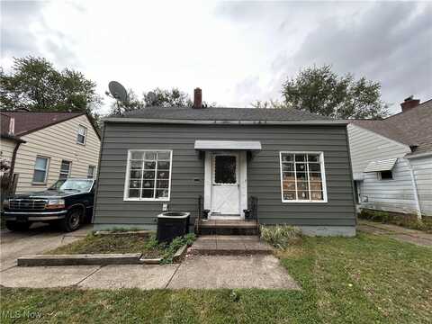 4180 W 58th Street, Cleveland, OH 44144