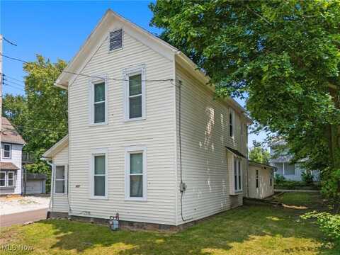 477 Allyn Street, Akron, OH 44304