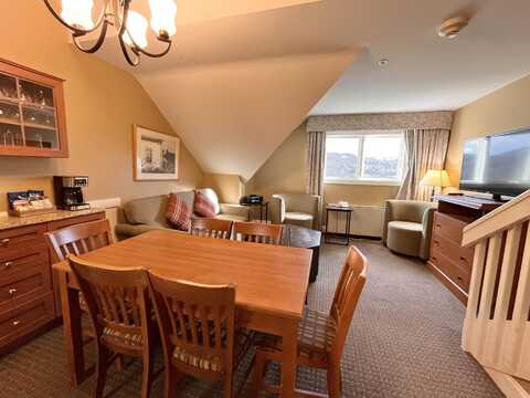 320/322, Qtr 4, 89 Grand Summit Way, Dover, VT 05356