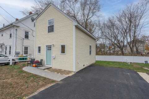 12 Green Street, Rochester, NH 03868