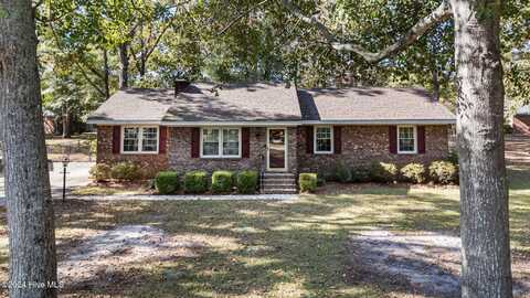 1411 Oxford Lane, New Bern, NC 28562