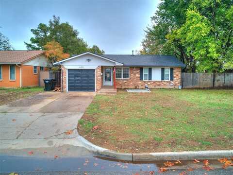 605 SW 10th Street, Moore, OK 73160