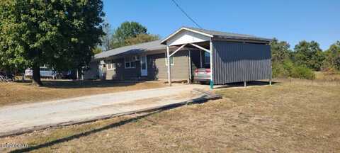 10096 Evergreen Drive, Cassville, MO 65625