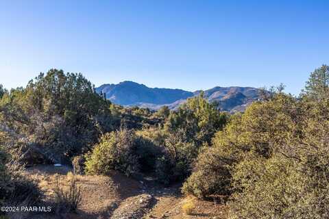 001 N Deer Hill Lane, Prescott, AZ 86305