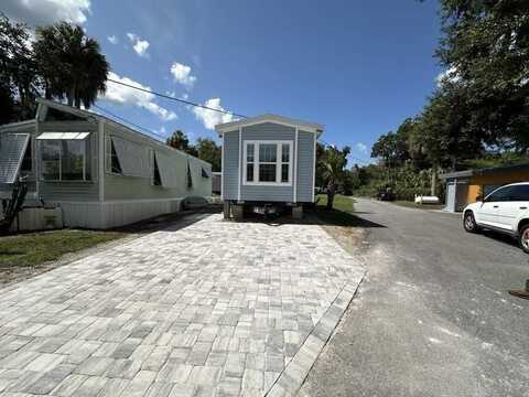 14035 W. River Road, Inglis, FL 34449