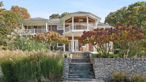 26 Davis Drive, Montauk, NY 11954