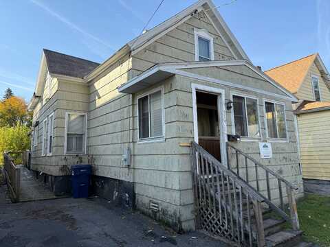 119 Lawrence St, Syracuse, NY 13208