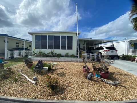 75 La Costa, Nokomis, FL 34275