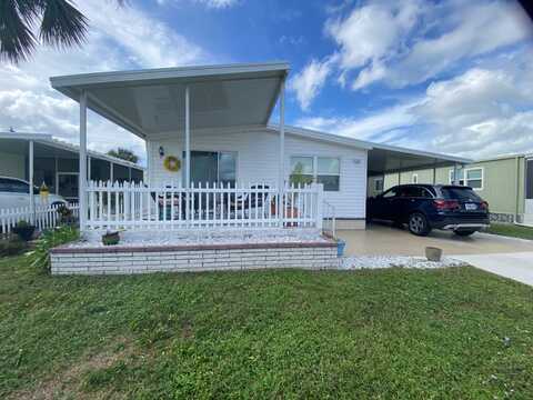 74 La Costa Dr, Nokomis, FL 34275