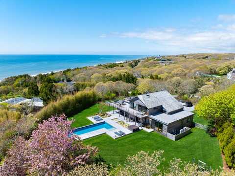 6 Tara Road, Montauk, NY 11954