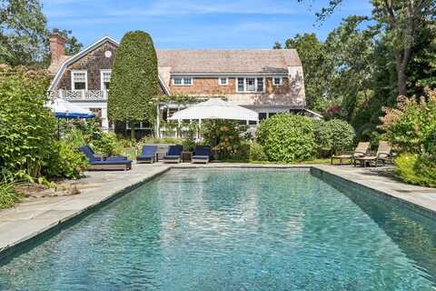 211 Buckskill Road, East Hampton, NY 11937