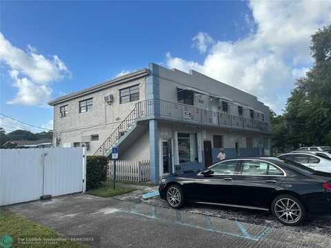 602 NW 1st St, Dania Beach, FL 33004