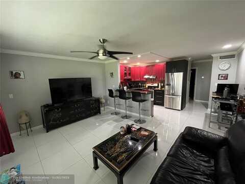 2455 NE 51st St, Fort Lauderdale, FL 33308