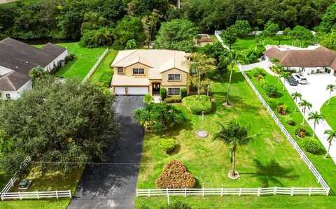 5811 NW 80th Ter, Parkland, FL 33067