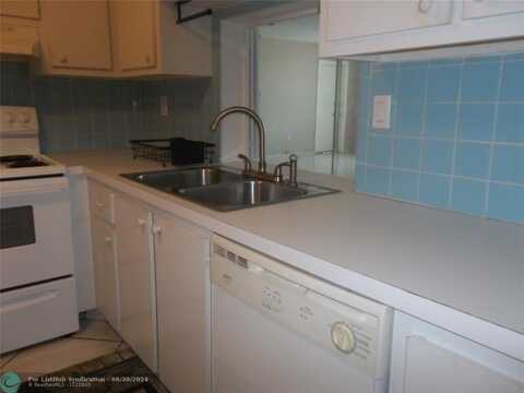 1893 S Ocean Dr, Hallandale Beach, FL 33009