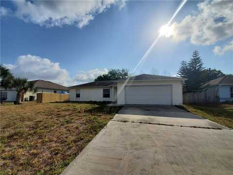 7836 101st Avenue, Vero Beach, FL 32967