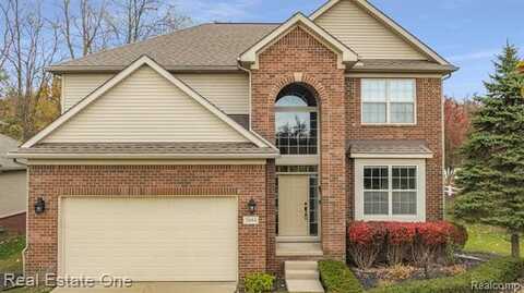 2684 TRILLIUM HILLS Drive, Commerce Township, MI 48382