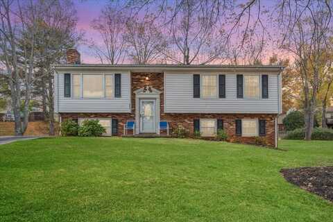 2035 Beavers CIR, Vinton, VA 24179