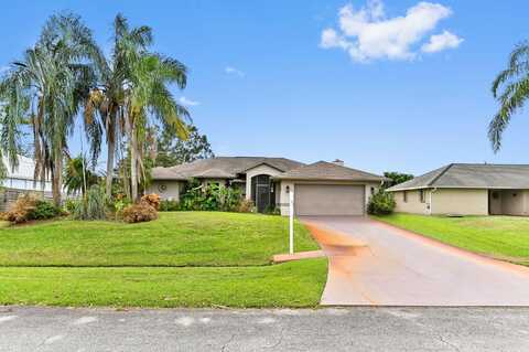 856 SE Celtic Avenue, Port Saint Lucie, FL 34983