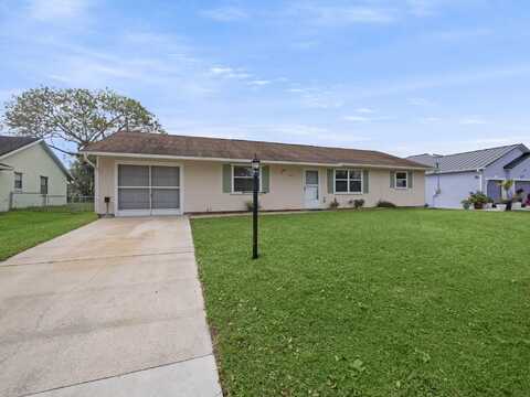 464 SW Dolores Avenue, Port Saint Lucie, FL 34983