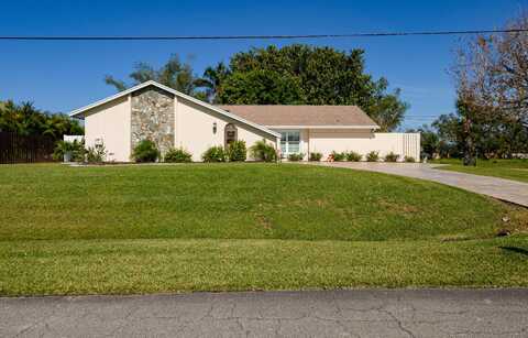 391 SE Pisces Terrace, Port Saint Lucie, FL 34984