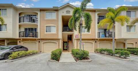 400 Crestwood Court N, Royal Palm Beach, FL 33411