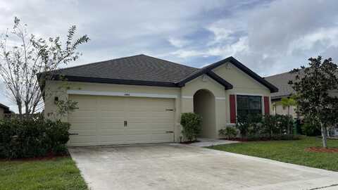 6444 NW Castlebrooke Avenue, Port Saint Lucie, FL 34983