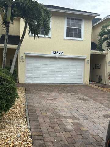 12577 Westhampton Circle, Wellington, FL 33414