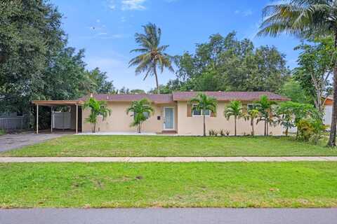 4713 NW 3rd Street, Plantation, FL 33317