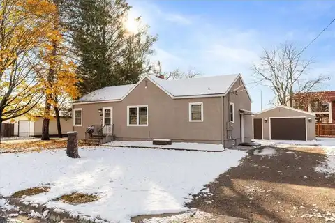 113 4th Avenue NE, Cambridge, MN 55008