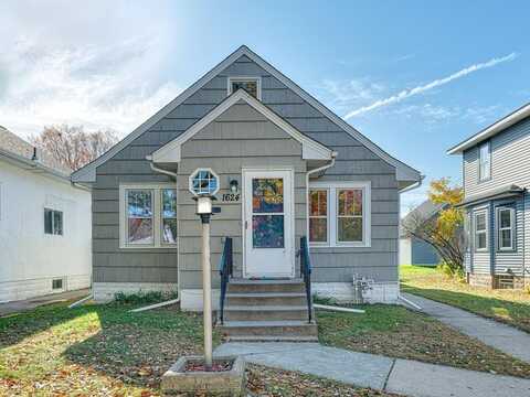 1624 Hartford Avenue, Saint Paul, MN 55116