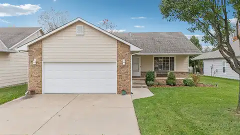 8307 W Thurman St, Wichita, KS 67212